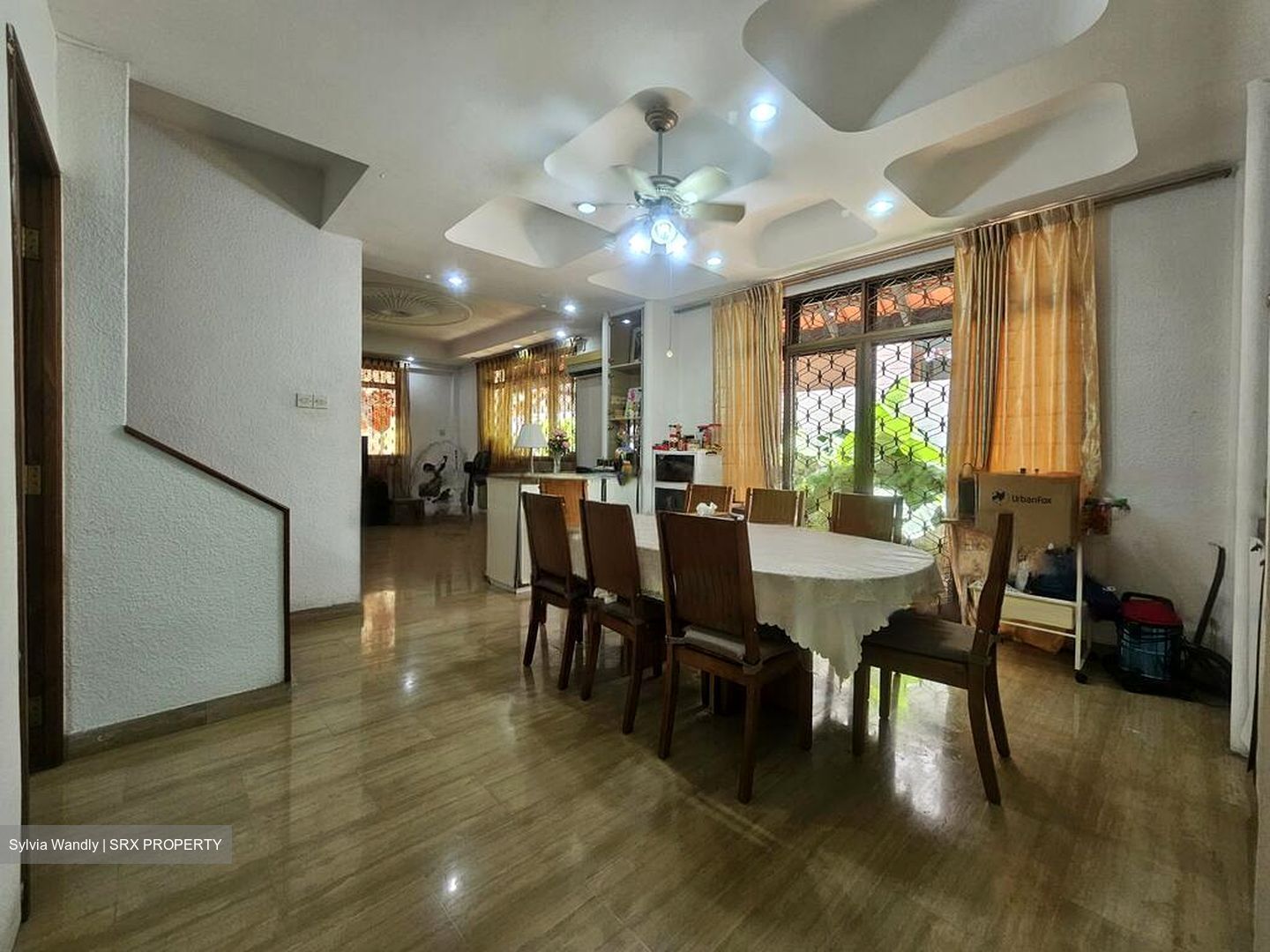 Sennett Estate (D13), Terrace #447834541